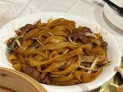 干炒牛河-稻香酒家·34年老字号·港式粤菜(汉街店)