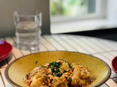秘制红油抄手-面上有光