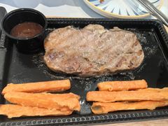 -必胜客(砂之船中东奥莱店)