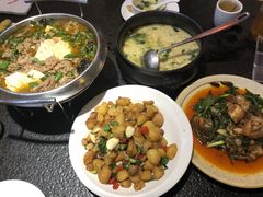 -万重锦·人文川菜馆(骡马市店)