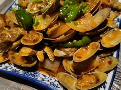 -老街烧烤大排档·地道湖北菜·龙虾馆(汉口火车站店)