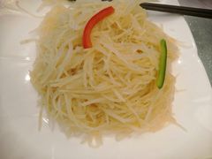 醋溜土豆丝-七叔家宴家常广西菜(江南店)