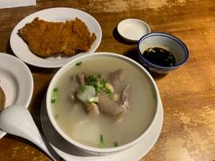 蹄膀汤-沪西老弄堂面馆(定西路店)