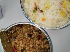 -滇香肴·云南菜蒸汽石锅鱼(云南北路店)