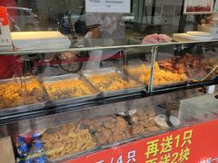 面包甜点陈列柜-味味香(团结湖店)