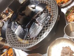 -草家酱蟹炭火烤肉店(珲春南路一店)