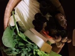 -湊湊火锅·茶憩(上海合生汇店)