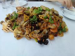 -顶之鲜海鲜餐厅