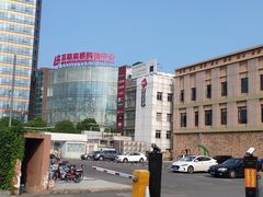 -百联南桥购物中心
