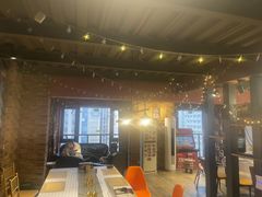 -玩坞轰趴馆·户外团建聚会主题生日派对馆(世豪广场店)