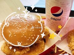 -肯德基(中纬店)