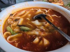 -天天向上素食餐厅(五台山店)