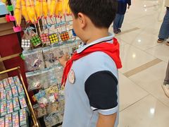 -芝小官毛肚火锅海鲜自助(苏州吴江区万宝店)
