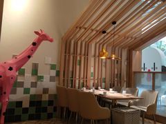 -红樱桃·欢乐餐厅(太原里店)