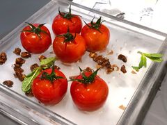 番茄脆菇沙拉-小大董·烤鸭(观景餐厅·南京西路店)