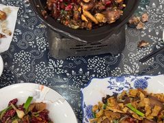 -记忆湘菜馆(芙蓉镇店)
