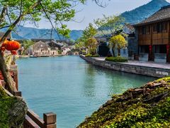 -布丁严选酒店(杭州武林西湖文化广场地铁站店)