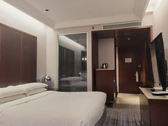 -上海龙之梦万丽酒店