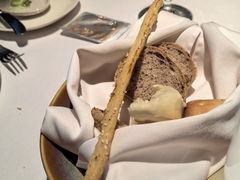 -Erman岩烧牛排(虹桥南丰城店)
