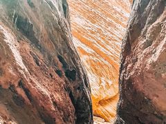 -天山神秘大峡谷