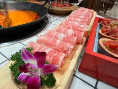 -热火朝天鲜切牛肉火锅(南强街巷店)