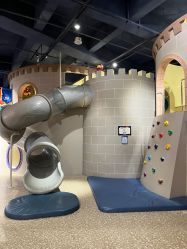 -幻贝家儿童乐园(武汉永旺梦乐城店)