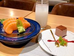 三文鱼刺身-天手古舞居酒屋(889广场店)