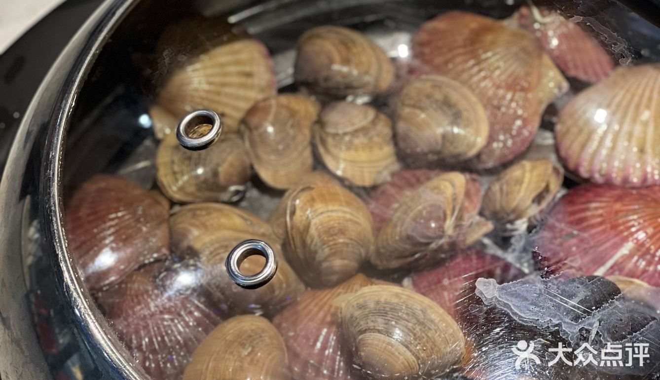 这家蒸汽海鲜竟然这么火爆！