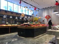 自助取餐区-茅庐川菜