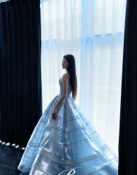 -Renee芮亦婚纱