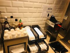 -The Habit Burger Grill 哈比特汉堡(爱琴海店)