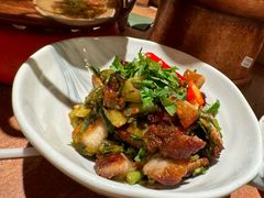 水腌菜脆皮大烧肉-浩海火燒雲傣家菜(芮欧百货店)