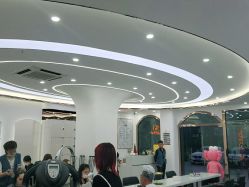 -MOVAN  HAIR莫凡匠人发型屋