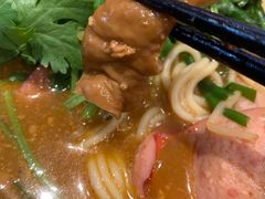 肥肠-肥汁米蘭香港米线(长宁来福士店)