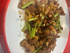 -冯烫烫跷脚牛肉·川菜小馆(武胜西街店)