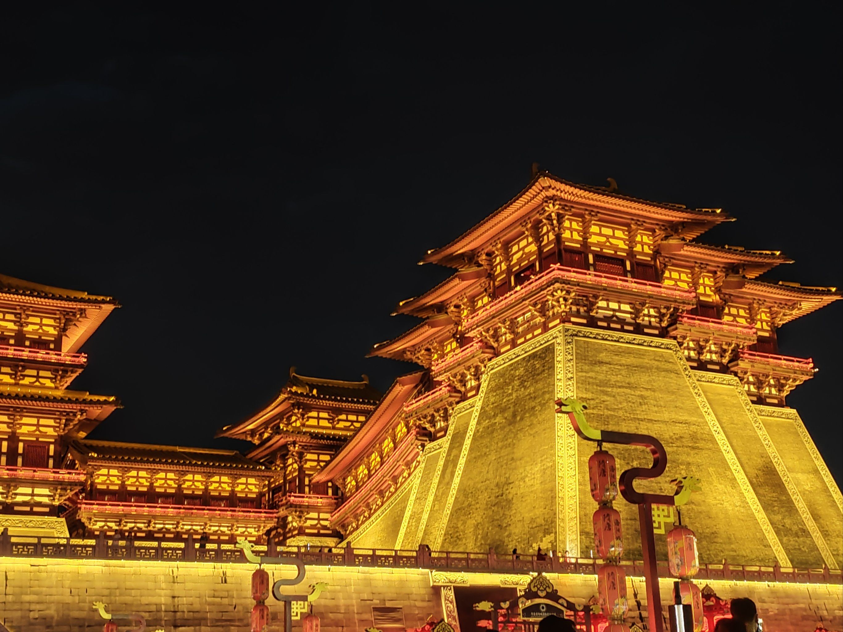 气势磅礴的应天门,天堂明堂,夜景超美