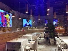-Bo Lounge & BOA Club