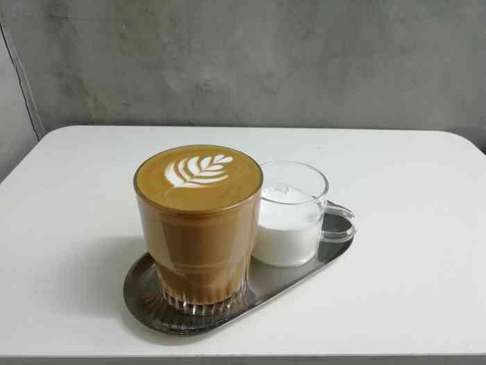 little&co-"「青瓜拿铁」非常喜欢青瓜加入拿铁,整个口.