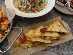 烤香料爆浆芝士牛肉饼-J's Cafe Lab