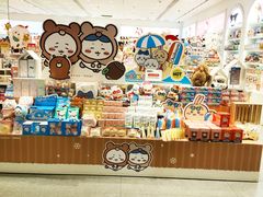 -名创优品(山东青岛华润万象城店)
