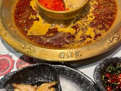 《红与白》牛油的故事-哥老官重庆美蛙鱼头(宝山龙湖店)