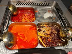 -海底捞火锅智慧餐厅(中骏世界城店)