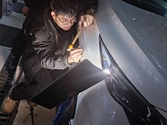 -鲨鱼皮汽车凹陷玻璃修复(静安店)