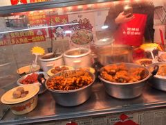 -柳州肥姨妈大骨螺蛳粉(东靖路店)