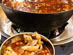 -鸿顺老铁锅美蛙鱼府(解放碑店)