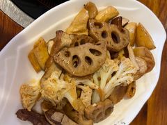 -老鼎万春卤菜(五代传承创始老店)
