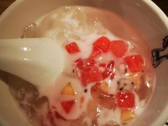 现任椰奶冰粉-新太二·鲜料川菜(万泰汇店)