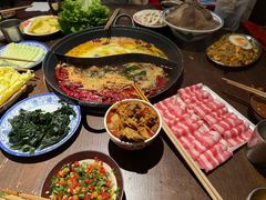 -萍姐火锅·公路夜市(武汉首店)