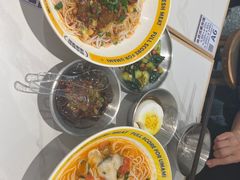 -粉小主·贵州酸汤牛肉粉(南京仙林金鹰店)