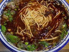 -伊穆祥牛肉面总店·清真